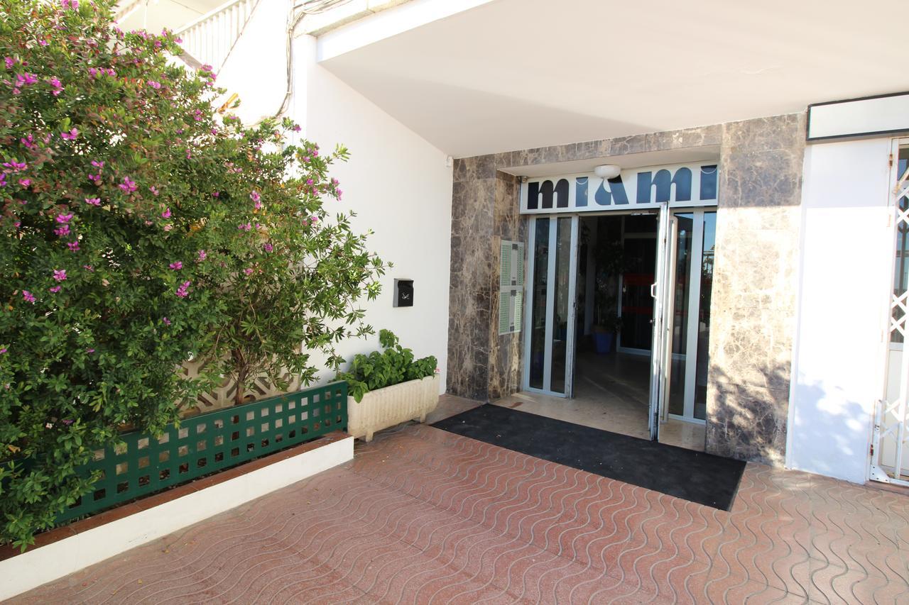 Basic Comfort Studio Miami 17º 0110 Емпуриабрава Екстериор снимка